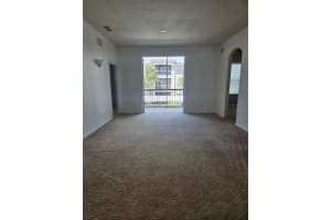 3001 LAUREL PARK LANE, KISSIMMEE, FL 34741 - MLS#MFRS5131268