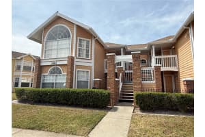 2482 Sweetwater Club Cir #87, KISSIMMEE