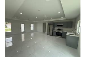 322 MCARTHUR BOULEVARD, LEHIGH ACRES, FL 33974 - MLS#MFRS5131330