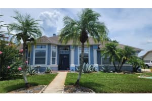 629 Divine Cir, ORLANDO