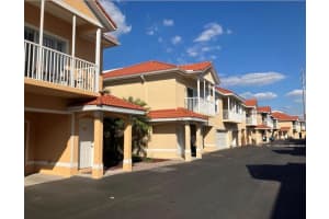 21019 Sunpoint Way #201, LUTZ