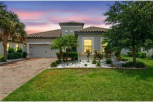3962 Carrick Bend Dr, KISSIMMEE