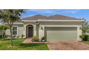 9665 Early Loop, GROVELAND