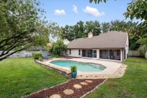 1242 CORNERSTONE COURT, ORLANDO, FL 32835 - MLS#MFRS5131668