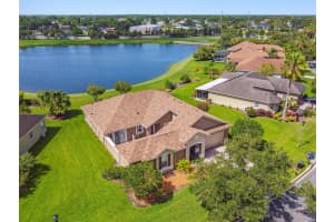 525 GENOA DRIVE, KISSIMMEE, FL 34759 - MLS#MFRS5131724