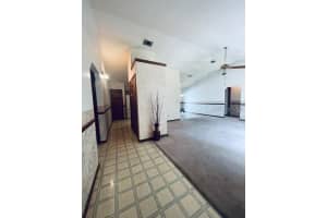 1020 MYRTLE AVENUE, ST CLOUD, FL 34771 Sold 10/07/25