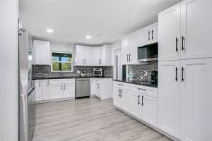 1895 LAKE HILL CIRCLE, ORLANDO, FL 32818 - MLS#MFRS5131749