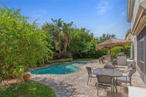 492 DOUGLAS EDWARD DRIVE, OCOEE, FL 34761 Sold 09/16/25