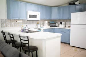 860 6TH STREET, ORLANDO, FL 32820 - MLS#MFRS5131810