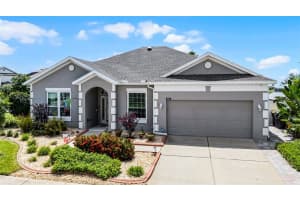 252 Churchill Park Dr, DAVENPORT