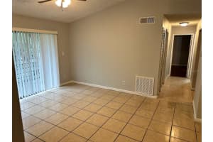 5219 VIA HACIENDA CIRCLE #211, ORLANDO, FL 32839 - MLS#MFRS5131815