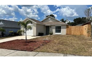5617 GOLF CLUB PARKWAY, ORLANDO, FL 32808 - MLS#MFRS5131864