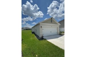 2422 TALONCREST COURT, EAGLE LAKE, FL 33839 - MLS#MFRS5131888