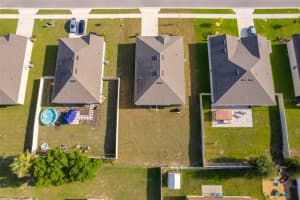 807 AUBURN GROVE COURT, AUBURNDALE, FL 33823 - MLS#MFRS5131936