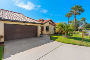 621 MANATEE, SATELLITE BEACH, FL 32937 Sold 08/29/25