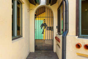 621 MANATEE, SATELLITE BEACH, FL 32937 Sold 08/29/25