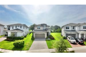 2956 Tupelo Loop, ST CLOUD