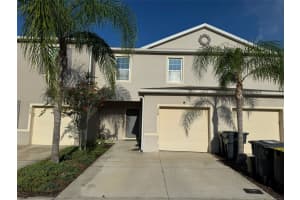 268 Arbor Lake Dr, DAVENPORT