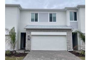 374 Bogey Dr, DAVENPORT