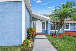 2003 STEWART STREET, KISSIMMEE, FL 34746 - MLS#MFRS5132196