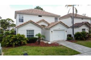2408 SAINT AUGUSTINE BOULEVARD, HAINES CITY, FL 33844 - MLS#MFRS5132215