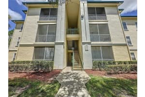 8919 Legacy Ct #104, KISSIMMEE
