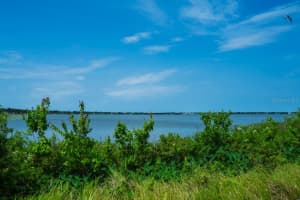 233 CENTURY BOULEVARD, AUBURNDALE, FL 33823 - MLS#MFRS5132272