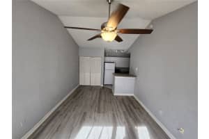 6372 RALEIGH STREET, ORLANDO, FL 32835 - MLS#MFRS5132388