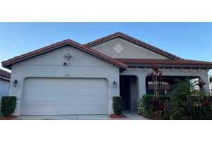 2926 Siesta View Dr, KISSIMMEE