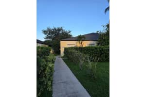 1052 Universal Rest Pl, KISSIMMEE