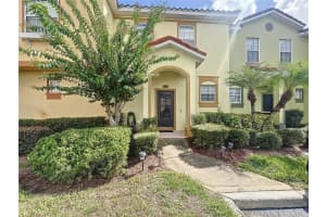 346 Monroe Cir, DAVENPORT