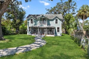 210 15th St E, BRADENTON