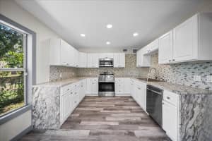 210 15TH STREET, BRADENTON, FL 34208 - MLS#MFRS5132552