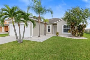 4611 Cabalerro Trl, KISSIMMEE
