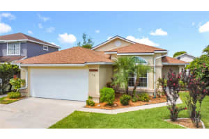 112 SEABREEZE CIRCLE, KISSIMMEE, FL 34743 - MLS#MFRS5132598