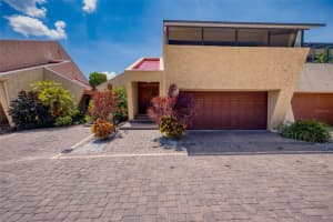 11 Casarena Ct, WINTER HAVEN