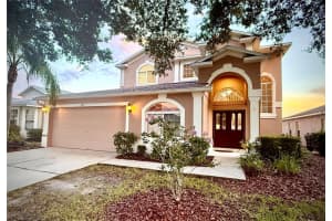 526 Henley Cir, DAVENPORT