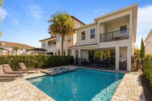740 Desert Mountain Ct, KISSIMMEE