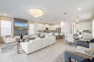 740 DESERT MOUNTAIN COURT, KISSIMMEE, FL 34747 - MLS#MFRS5132748