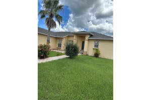 604 REGENCY WAY, KISSIMMEE, FL 34758 - MLS#MFRS5132765