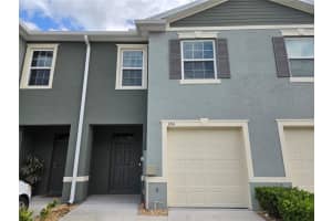 1261 Yellow Finch Dr, DAVENPORT