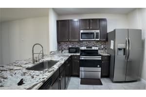 9052 WILDFLOWER LANE, KISSIMMEE, FL 34747 - MLS#MFRS5132975