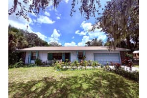 205 N Manatee Ave, DAVENPORT