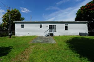 1921 JERSEY AVENUE, ST CLOUD, FL 34769 Sold 10/30/25