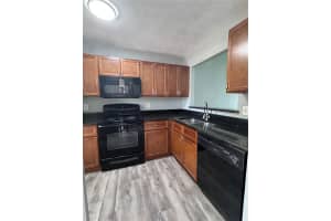 28 SILVER FALLS CIRCLE, KISSIMMEE, FL 34743 - MLS#MFRS5133018