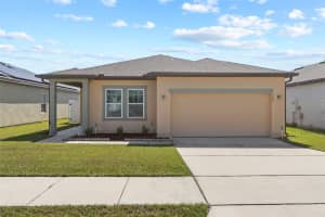 366 Eaglecrest Dr, HAINES CITY