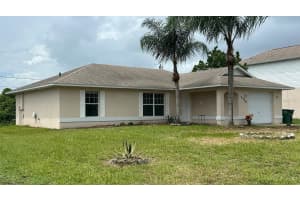 3134 Canby Dr, DELTONA
