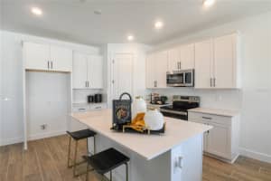 5171 KINSLEY DRIVE, WINTER HAVEN, FL 33884 - MLS#MFRS5133352