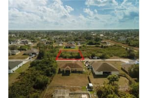 2613 3RD STREET, LEHIGH ACRES, FL 33976 - MLS#MFRS5133362