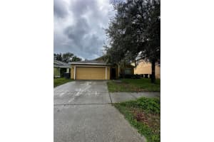 893 Sandy Ridge Dr, DAVENPORT